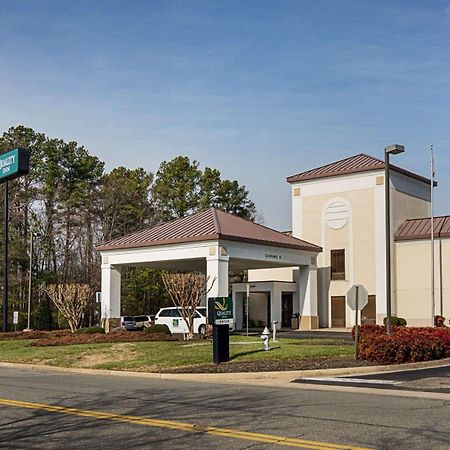 Quality Inn Richmond Airport Sandston Exterior foto