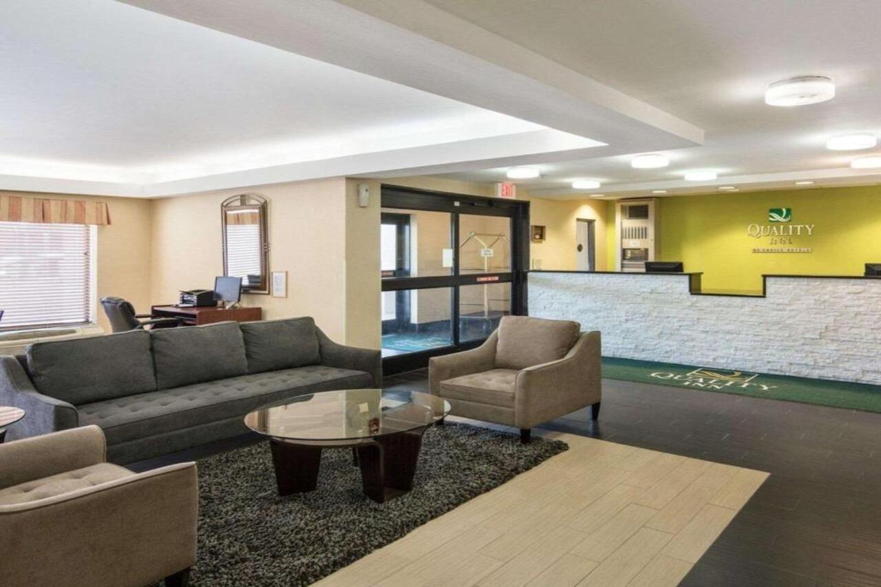 Quality Inn Richmond Airport Sandston Exterior foto